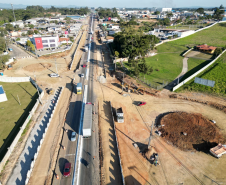 Obras do novo viaduto em São José dos Pinhais