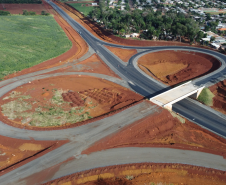 Viaduto no acesso à Ponte Tancredo Neves 