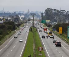 BR-277 entre Curitiba e Paranaguá