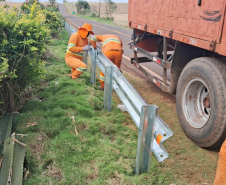 Obra de recuperação de pontos de erosão