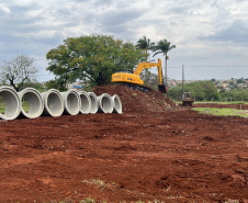 Serviços iniciais do Viaduto da PUC em Londrina 