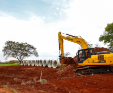 Serviços iniciais do Viaduto da PUC em Londrina 