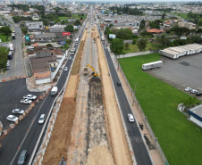 Novo viaduto em execução na BR-376 em São José dos Pinhais