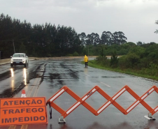 Bloqueio ponte PR-151 São Mateus do Sul - Três Barras