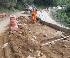 Obras de recuperação da Estrada da Graciosa