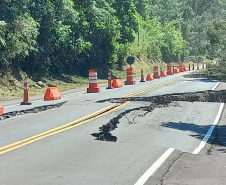 PR-170 entre Pinhão e Bituruna