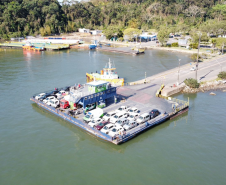 Ferry boat de Guaratuba