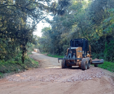 PR-090 reconformação com patrola