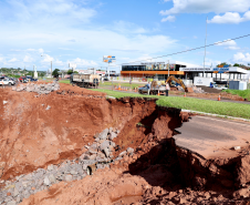 Obra de recuperação emergencial da PR-323 em Umuarama; visita técnica