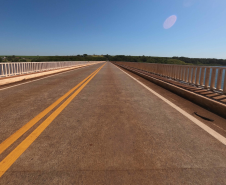 PR-090 ponte sobre o Rio Vermelho, entre Porecatu e Alvorada do Sul