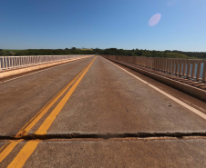 PR-090 ponte sobre o Rio Vermelho, entre Porecatu e Alvorada do Sul