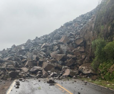 PR-170, após detonação de rochas