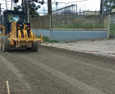 Serviços no viaduto, pista central e vias de acesso