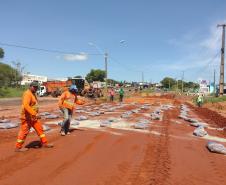 PR-323 em Umuarama, obra emergencial em andamento