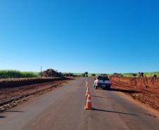 Whitetopping da PR-180 entre Goioerê e Quarto Centenário, serviços de terraplenagem