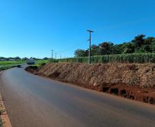 PR-317 em Toledo obra de duplicação com terraplenagem avançada