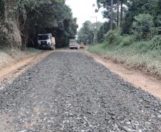 Cascalhamento da PR-433 na Lapa