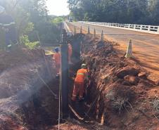 PR-439 Ponte do Rio das Cinzas em Santo Antônio da Platina - cravação de estacas das novas lajes de transferência