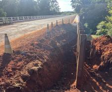 PR-439 Ponte do Rio das Cinzas em Santo Antônio da Platina - cravação de estacas das novas lajes de transferência