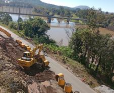 PRC-466 em União da Vitória, trecho de obra de estabilização e contenção de talude