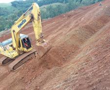 PR-239 obra de pavimentação entre Pitanga e Mato Rico
