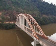Ponte Manoel Ribas em União da Vitória, após obra de manutenção