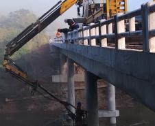 PR-439 Ponte Rio das Cinzas - limpeza por jateamento
