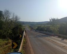 Reforma da ponte sobre o Rio Tormenta, na PR-484, entre Três Barras do Paraná e Boa Vista da Aparecida