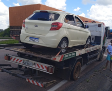 Veículos de operação de tráfego rodoviário do DER/PR