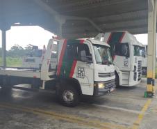 Veículos de operação de tráfego do DER/PR