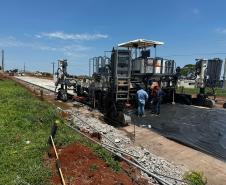 PR-180 em Quarto Centenário, início do novo pavimento de concreto
