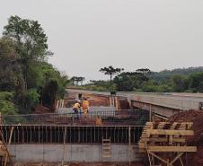 PR-445 ponte sobre o Rio Apucaraninha