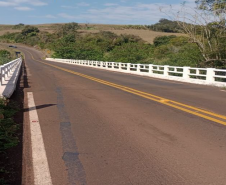 PRC-466 ponte sobre o Rio Bom