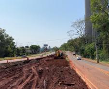 Obra de implantação do Trevo do Catuaí em Maringá