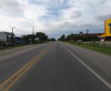 PR-412 entre Matinhos e Praia de Leste