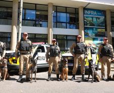Entrega de viaturas e cães policiais para o BPRv