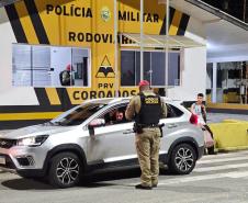 Operação do DER/PR para fiscalização de transporte rodoviário comercial de passageiros