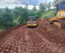 PR-445 caminho de obra para realização dos serviços