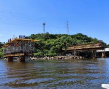 Ponte de Guaratuba chega a 44,2%