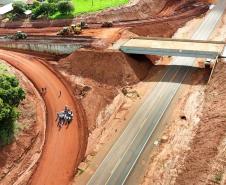 Acessos do viaduto de Iporã na PRC-272