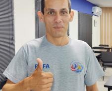 Lúcio Rafael, presidente da Associação dos Vendedores Ambulantes da Travessia de Guaratuba (AVATG)