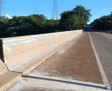 PR-182 serviços na ponte sobre o Rio Paranapanema