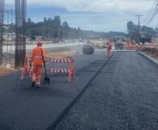 Duplicação da Rodovia dos Minérios em Almirante Tamandaré chega a 56%