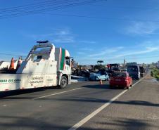 Veículos de operação de tráfego rodoviário do DER/PR