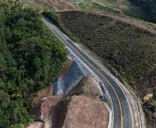 Obra emergencial no km 37 da PR-092 em Rio Branco do Sul