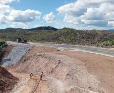 Obra emergencial no km 37 da PR-092 em Rio Branco do Sul