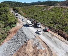 Obra emergencial no km 37 da PR-092 em Rio Branco do Sul