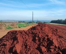 Terraplenagem na obra de restauração em concreto da PR-151 entre Ponta Grossa e Palmeira