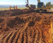 Terraplenagem na obra de restauração em concreto da PR-151 entre Ponta Grossa e Palmeira