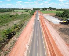 Terraplenagem na obra de restauração em concreto da PR-151 entre Ponta Grossa e Palmeira